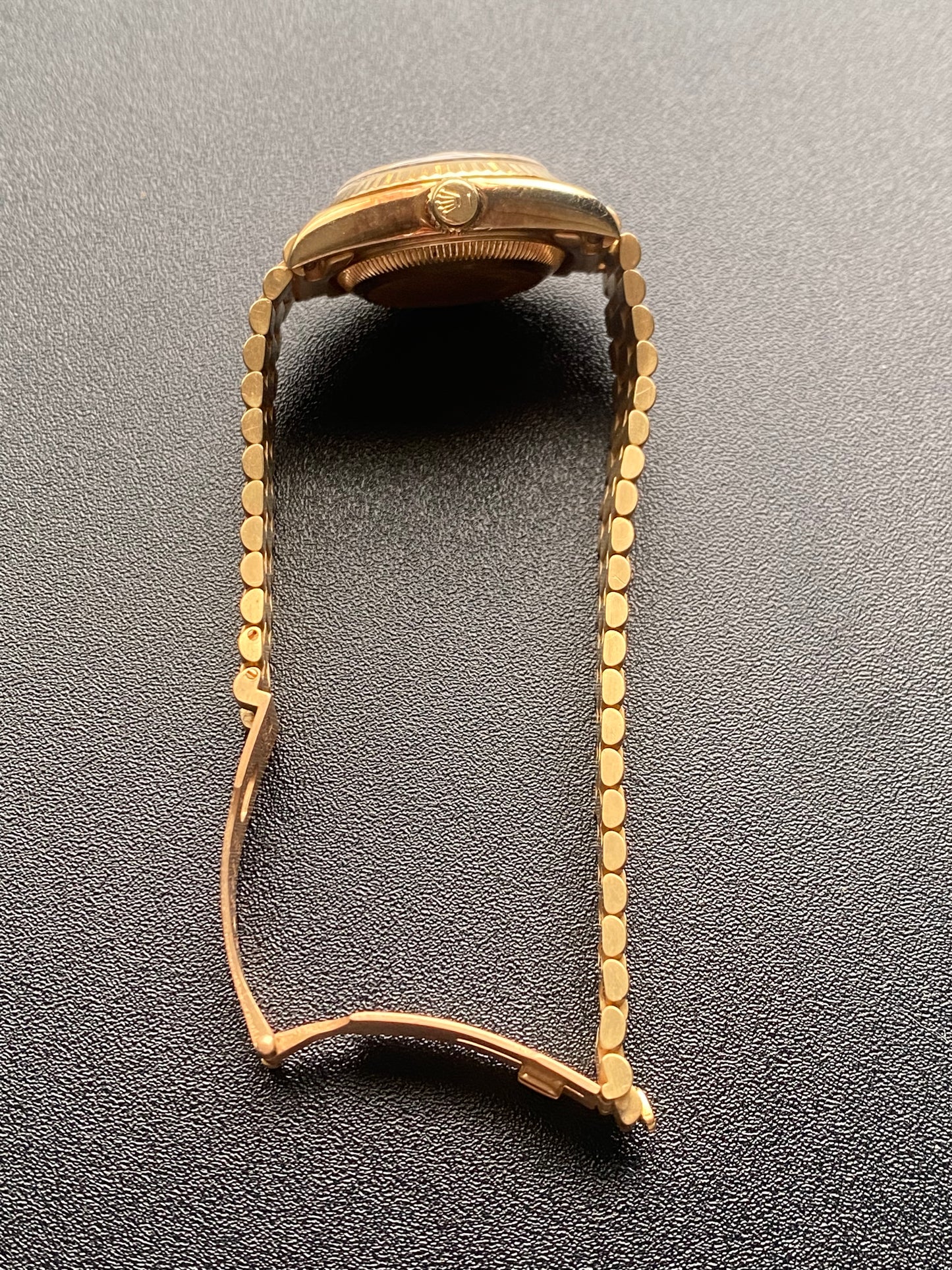 Ladies "President" 18 Kt Gold Rolex Presidential watch 26 mm model #69178, with gold-tone dial, circa 1984